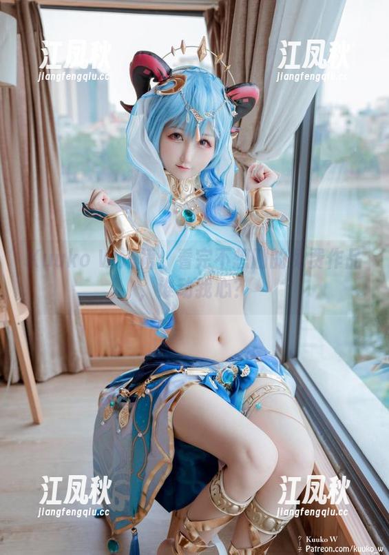 Kuuko W短裙：看完不想删的免费作品，谁动我心？